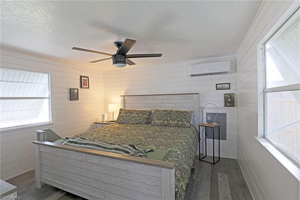 2012 S Olga DR # 40, FORT MYERS FL 33905-18