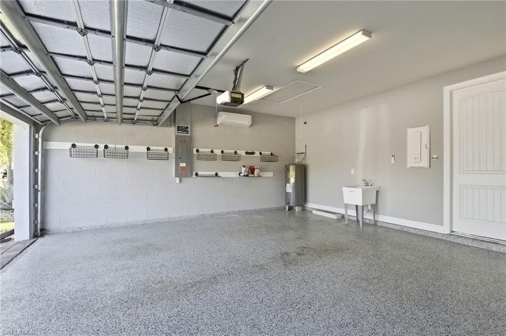 11701 Bowes CIR, FORT MYERS FL 33913-35