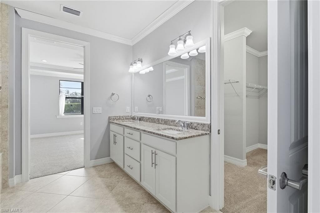 11701 Bowes CIR, FORT MYERS FL 33913-20