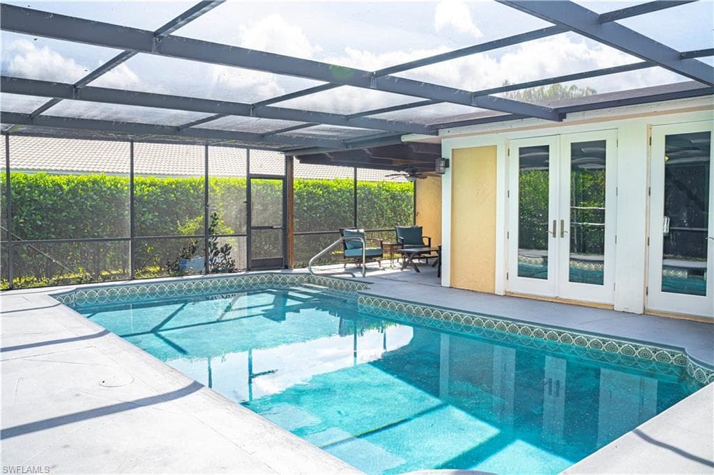 233 Baltusrol DR, NAPLES FL 34113-13