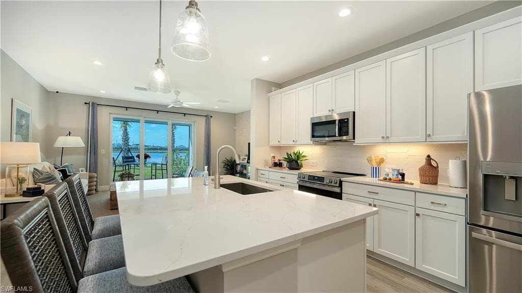 5141 Draco CIR, NAPLES FL 34120-12