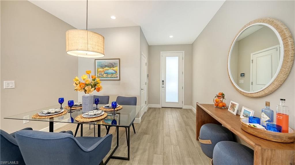 5141 Draco CIR, NAPLES FL 34120-17