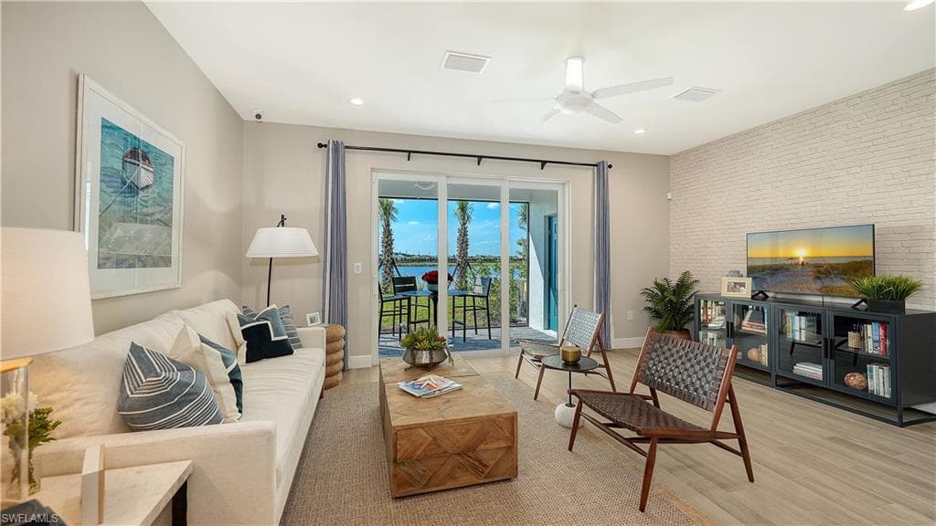 5141 Draco CIR, NAPLES FL 34120-39