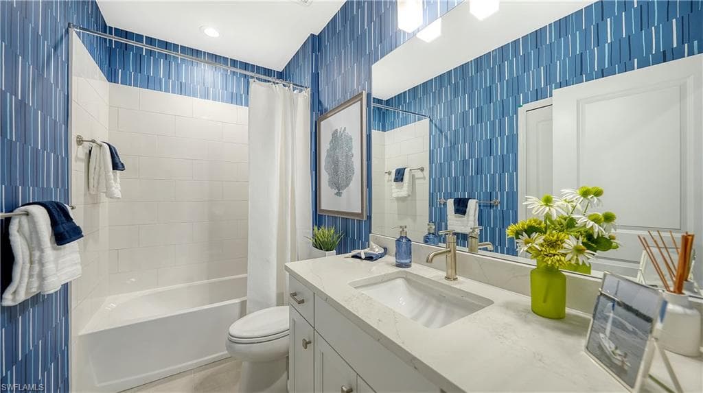 5141 Draco CIR, NAPLES FL 34120-30