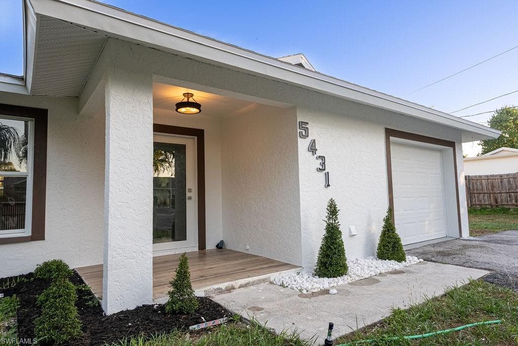 5431 23rd AVE SW, NAPLES FL 34116-6