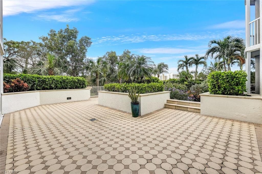 315 DUNES BLVD T-01-25