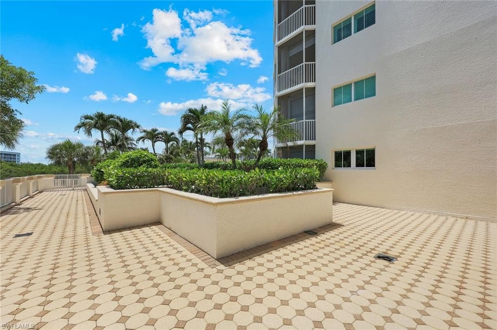 315 DUNES BLVD T-01-27