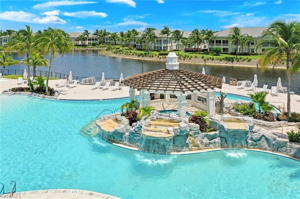 315 DUNES BLVD T-01-28
