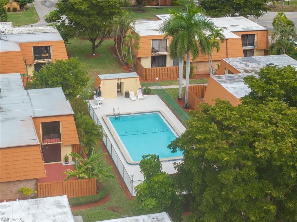 1702 Park Meadows DR # 1, FORT MYERS FL 33907-30