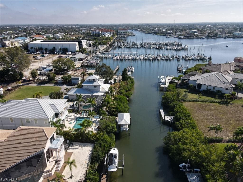 1316 Apollo Beach BLVD S, APOLLO BEACH FL 33572-43