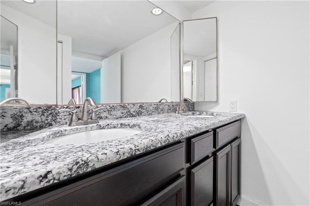 1724 Park Meadows DR 1-17