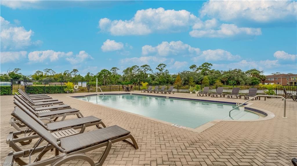 15100 Caspian Tern CT # 102, NORTH FORT MYERS FL 33917-26