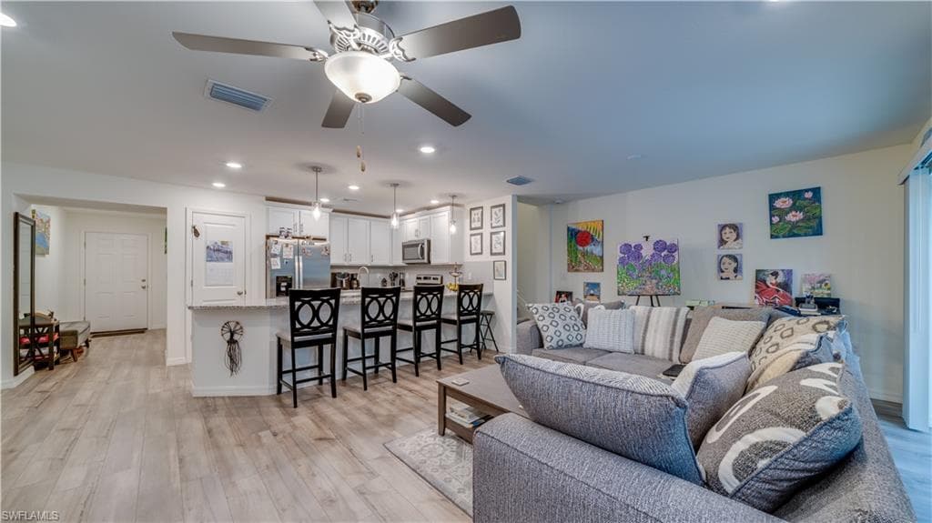 15100 Caspian Tern CT # 102, NORTH FORT MYERS FL 33917-11