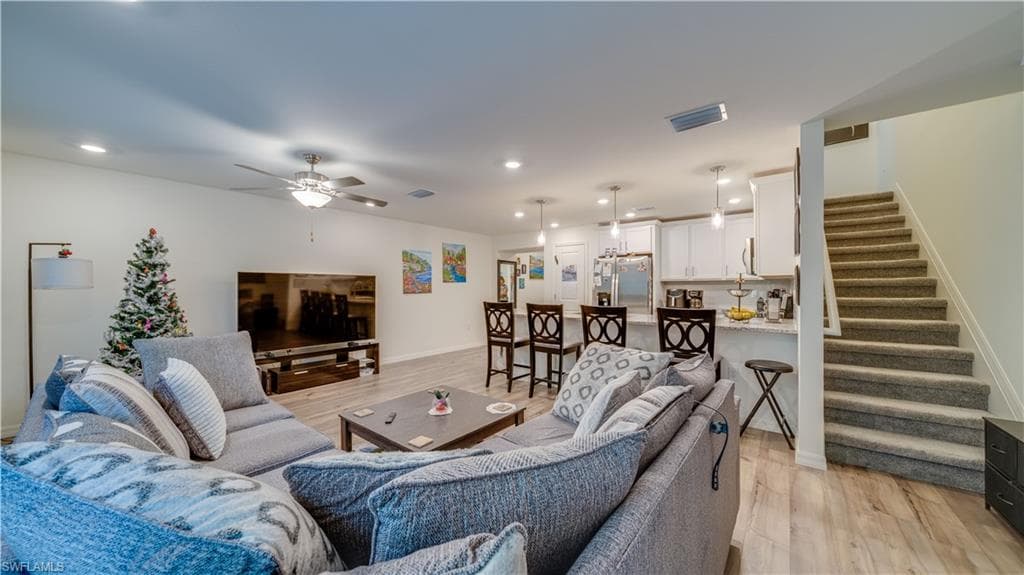 15100 Caspian Tern CT # 102, NORTH FORT MYERS FL 33917-10