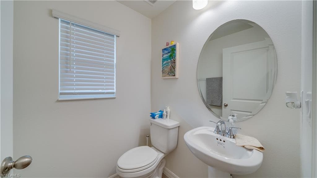 15100 Caspian Tern CT # 102, NORTH FORT MYERS FL 33917-24