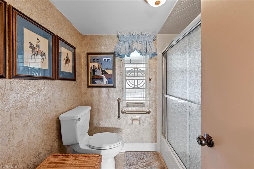 200 Albi RD # 2, NAPLES FL 34112-27