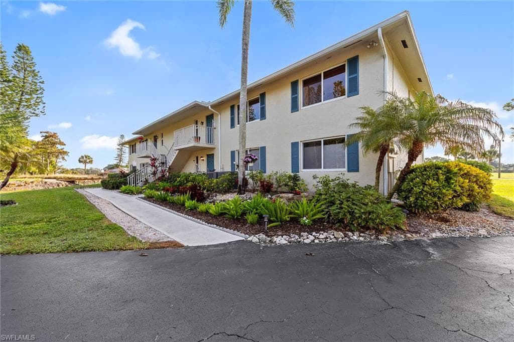 200 Albi RD # 2, NAPLES FL 34112-4