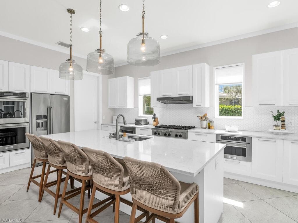 14785 Leeward DR, NAPLES FL 34114-4