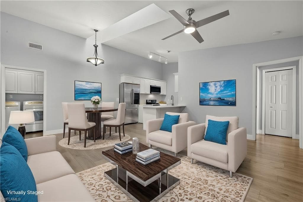 1518 SW Courtyards LN # 197, CAPE CORAL FL 33914-2