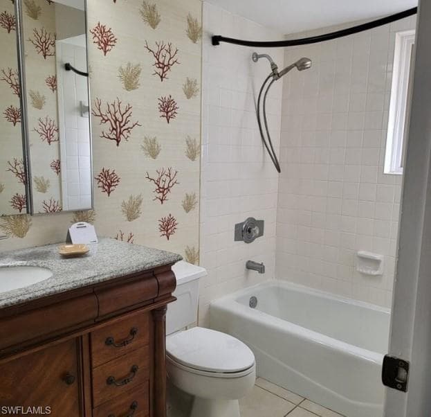 240 Palm River BLVD # C102, NAPLES FL 34110-15