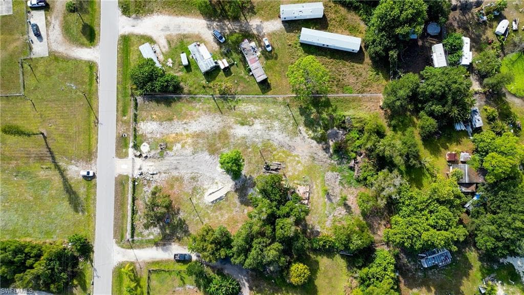 7978 Marx DR, NORTH FORT MYERS FL 33917-4