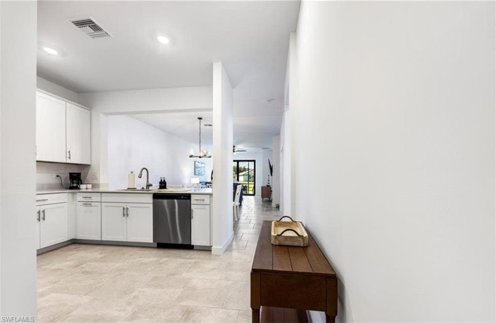 19573 Hinkley DR, ESTERO FL 33928-6