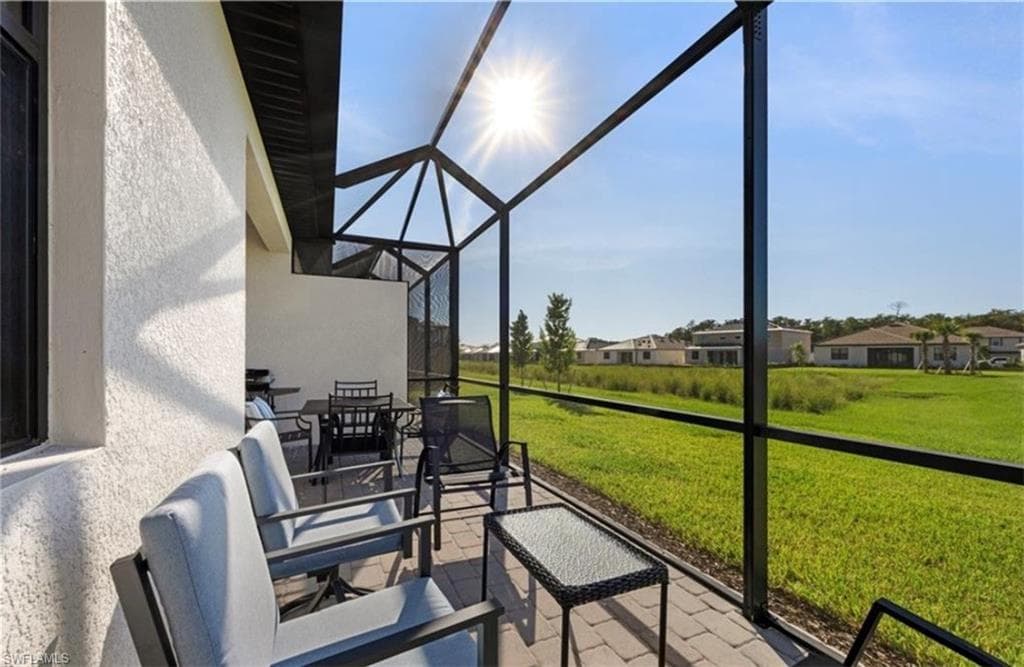 19573 Hinkley DR, ESTERO FL 33928-31