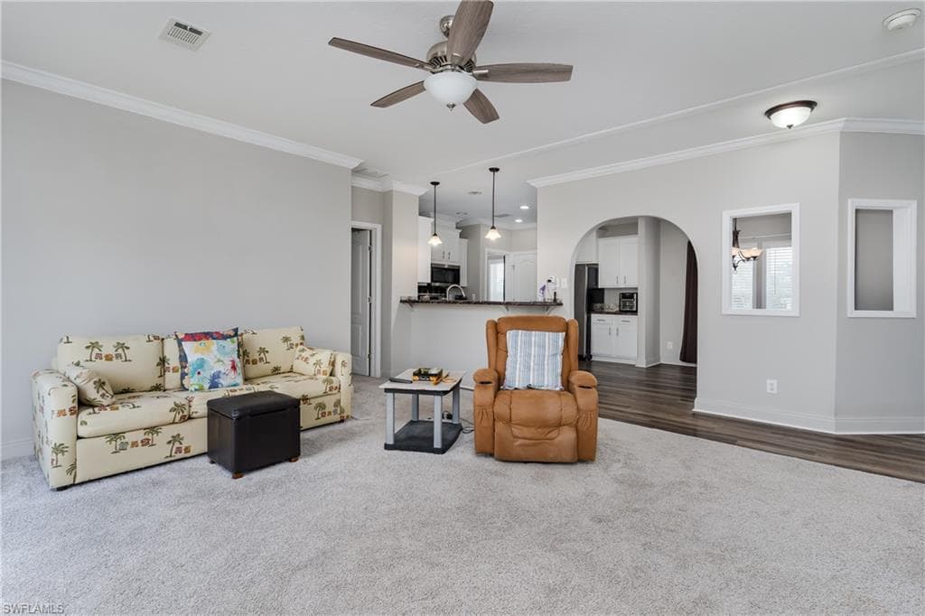 104 Rookery RD, NAPLES FL 34114-5