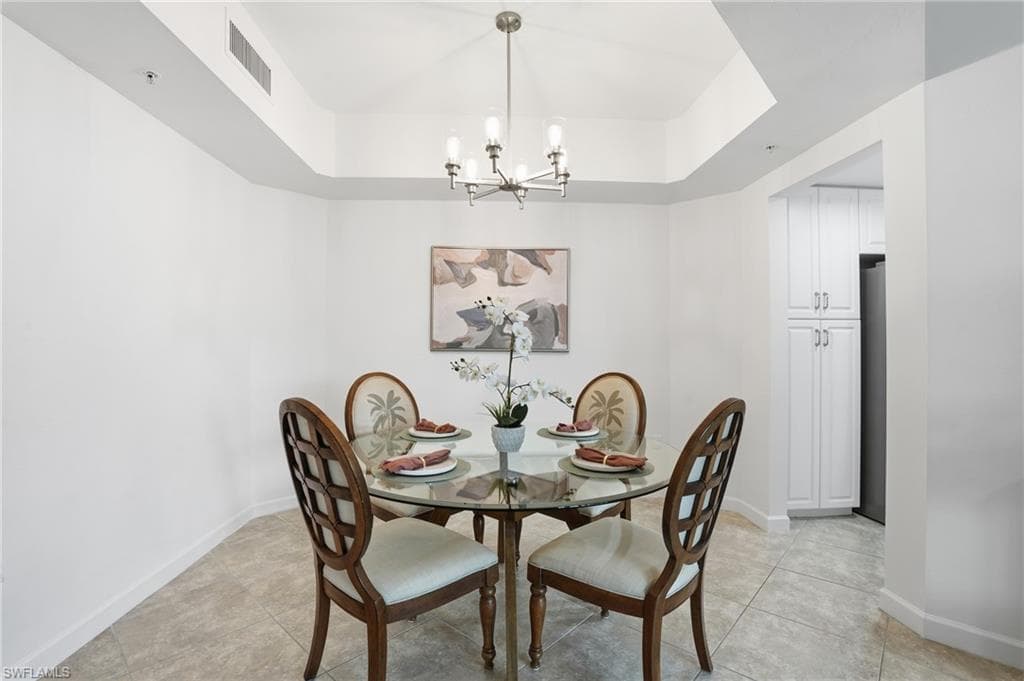 325 Dunes BLVD # 205, NAPLES FL 34110-6