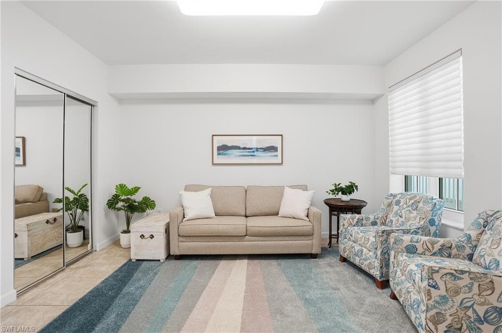 325 Dunes BLVD # 205, NAPLES FL 34110-19