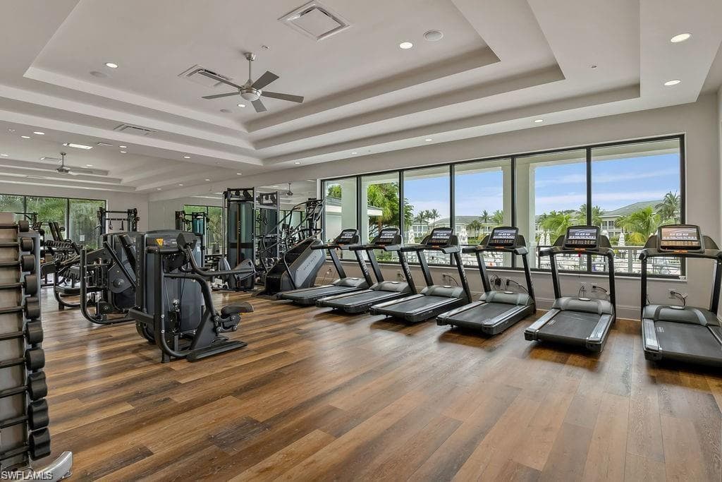 325 Dunes BLVD # 205, NAPLES FL 34110-33