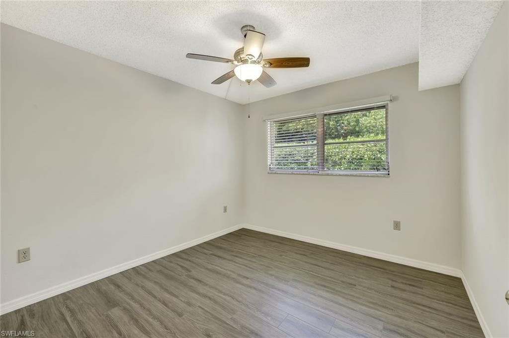 7400 College PKWY # 5A, FORT MYERS FL 33907-22