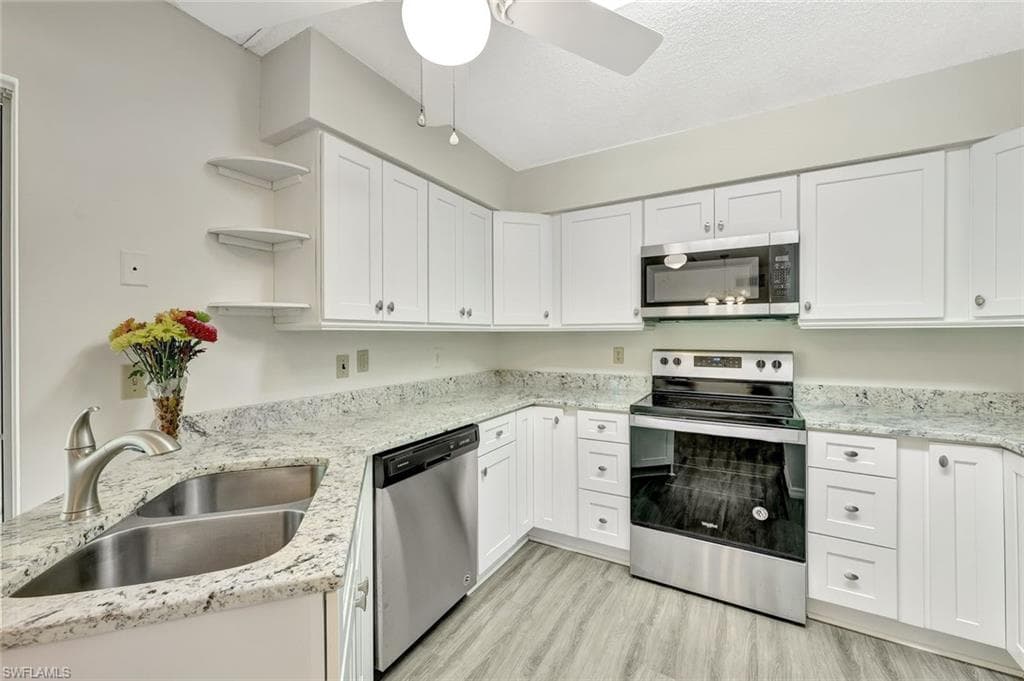 7400 College PKWY # 5A, FORT MYERS FL 33907-14