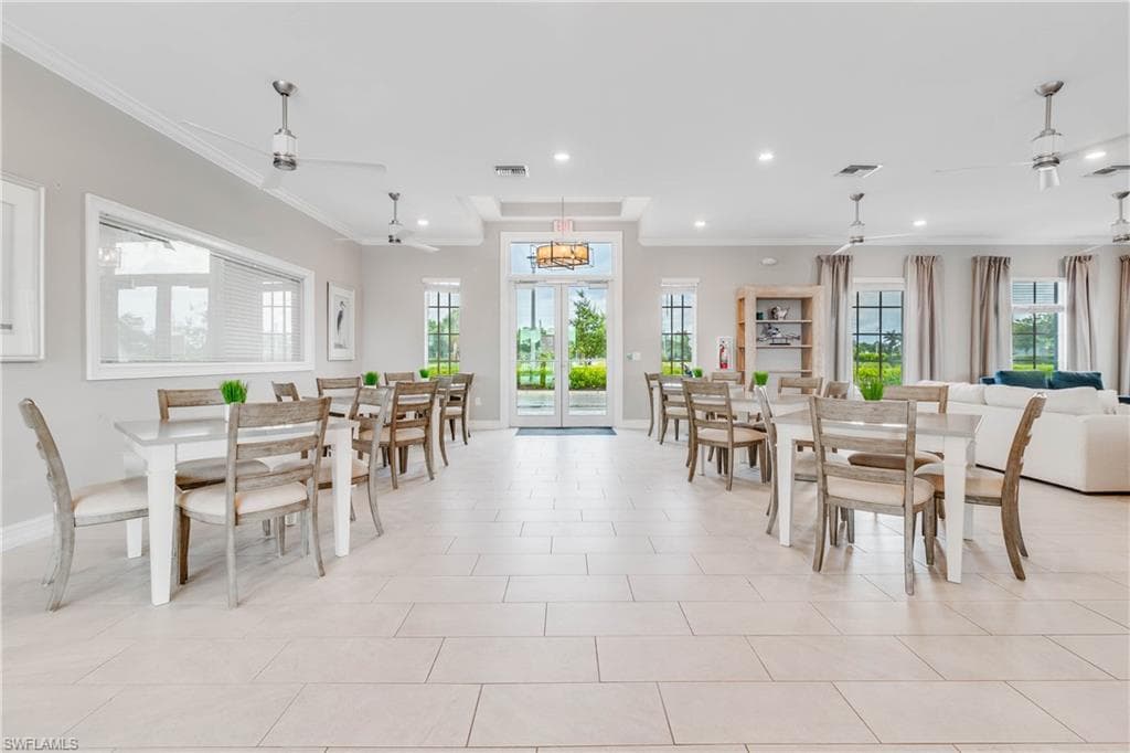 15245 Wildflower CIR, NAPLES FL 34119-31