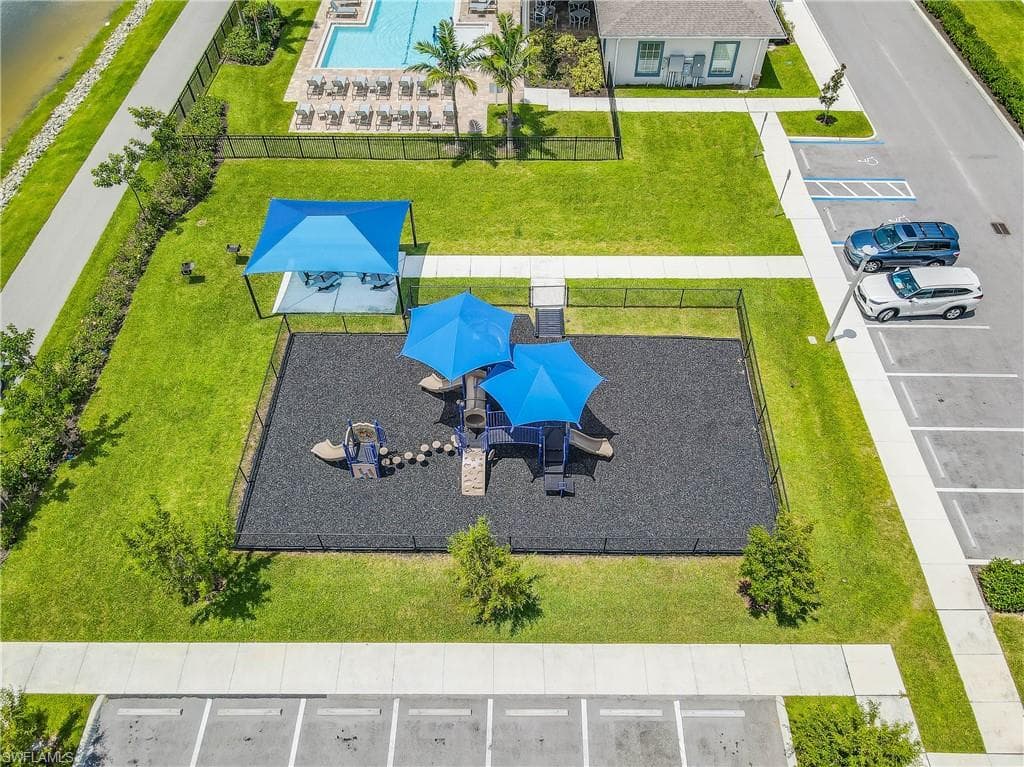 15245 Wildflower CIR, NAPLES FL 34119-28