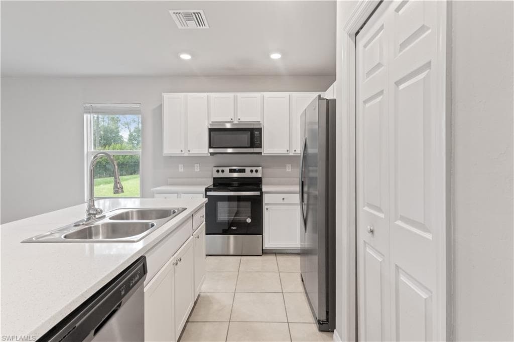 15245 Wildflower CIR, NAPLES FL 34119-7