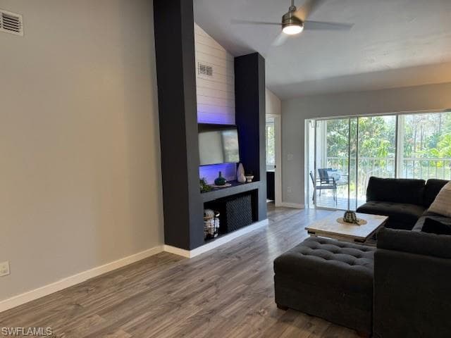 5656 Woodmere Lake CIR C204-13