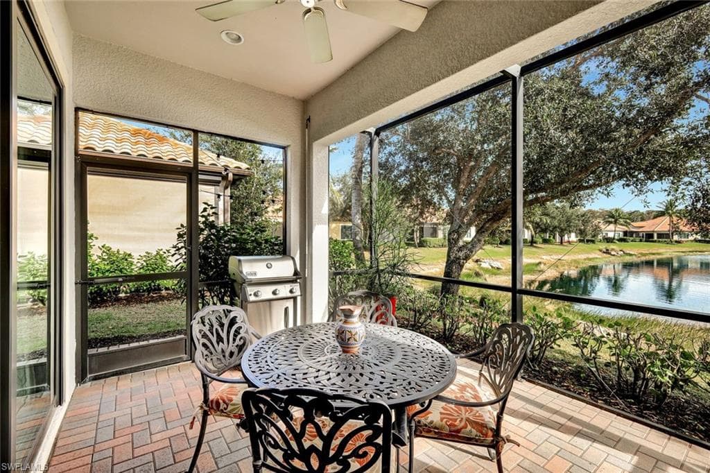 9492 Isla Bella CIR, BONITA SPRINGS FL 34135-22