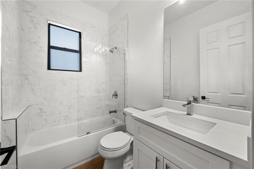 1916 Jefferson AVE, FORT MYERS FL 33901-21