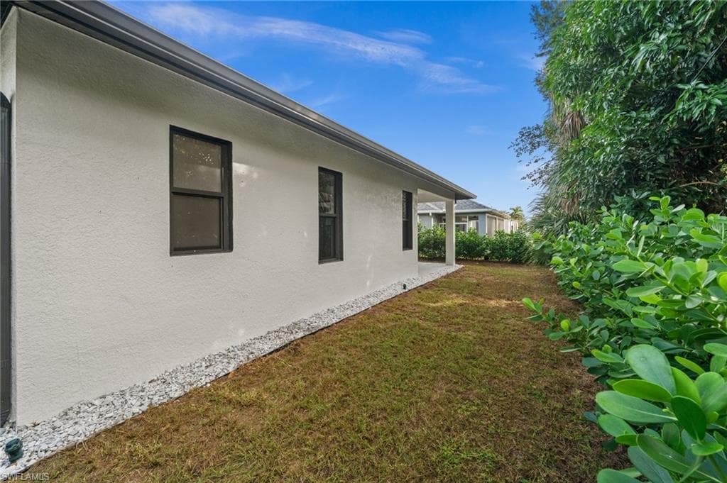 1916 Jefferson AVE, FORT MYERS FL 33901-28