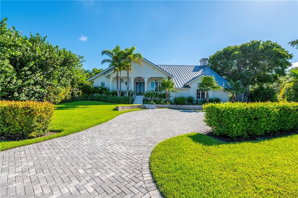 5042 Seahorse AVE, NAPLES FL 34103-10