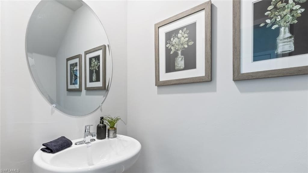 8339 EVERLY PRESERVE DR, LEHIGH ACRES FL 33971-12