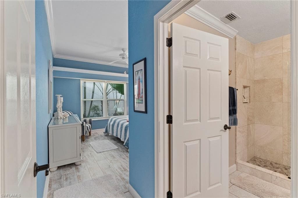 2110 Cay Lagoon DR # 113, NAPLES FL 34109-22