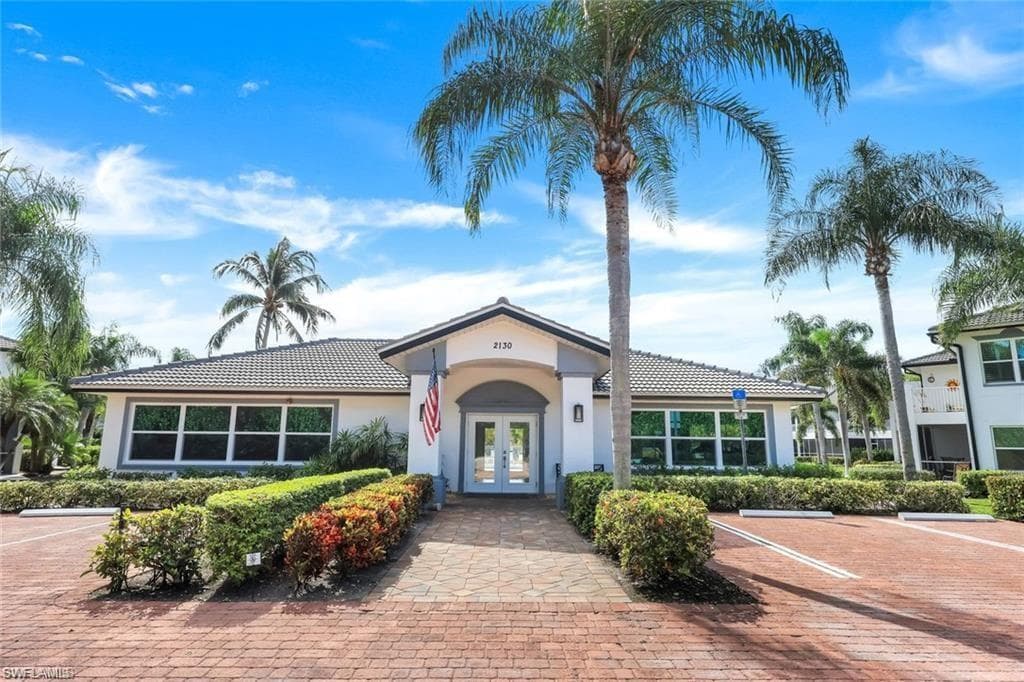 2110 Cay Lagoon DR # 113, NAPLES FL 34109-43