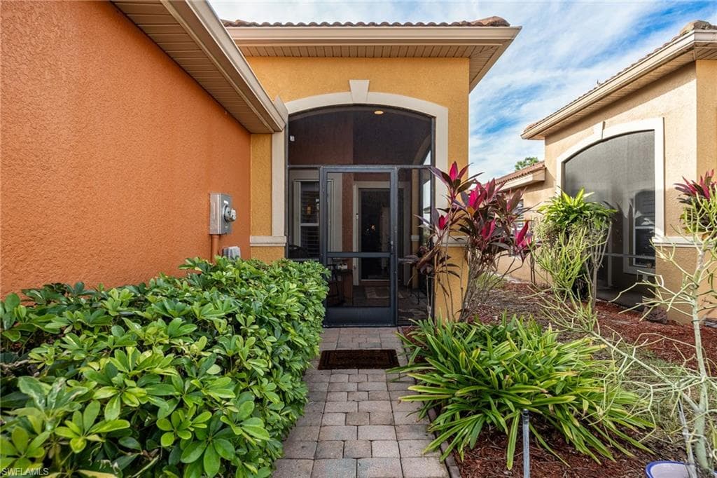9281 Aegean CIR, LEHIGH ACRES FL 33936-1