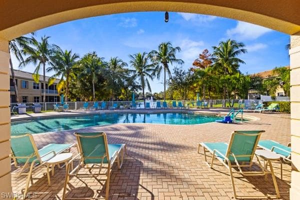 6021 Jonathans Bay CIR # 101, FORT MYERS FL 33908-35