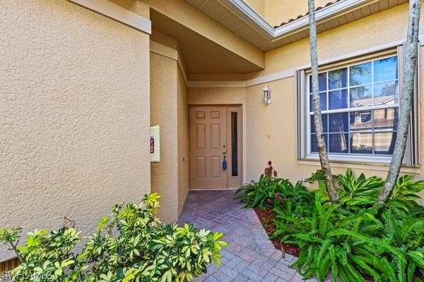 6021 Jonathans Bay CIR # 101, FORT MYERS FL 33908-29