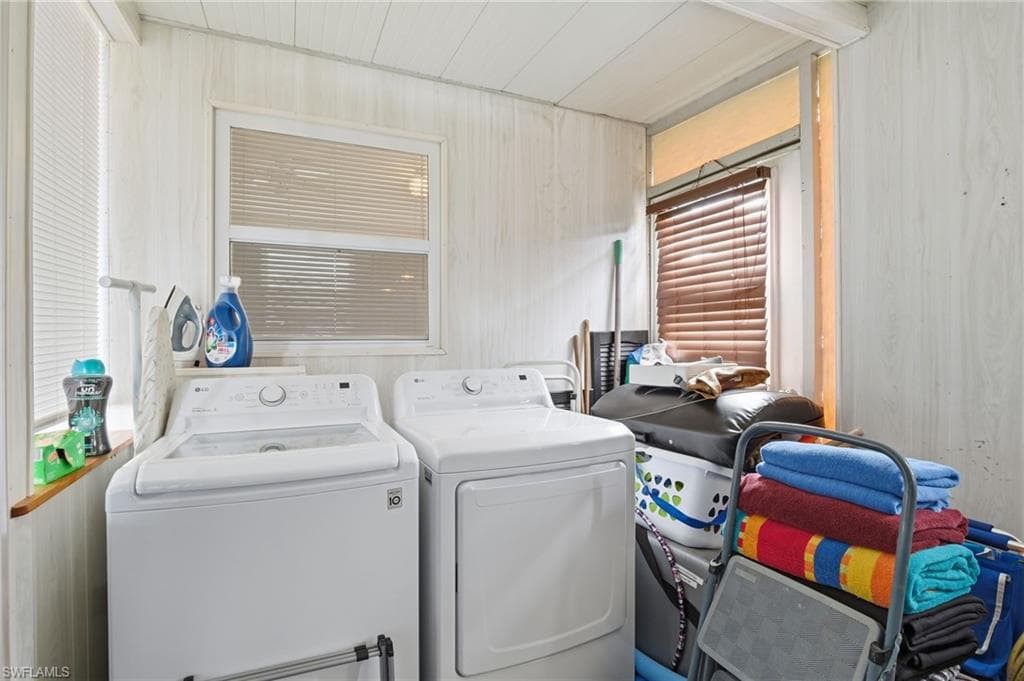 24 Cheyenne TRL # 167, NAPLES FL 34113-24