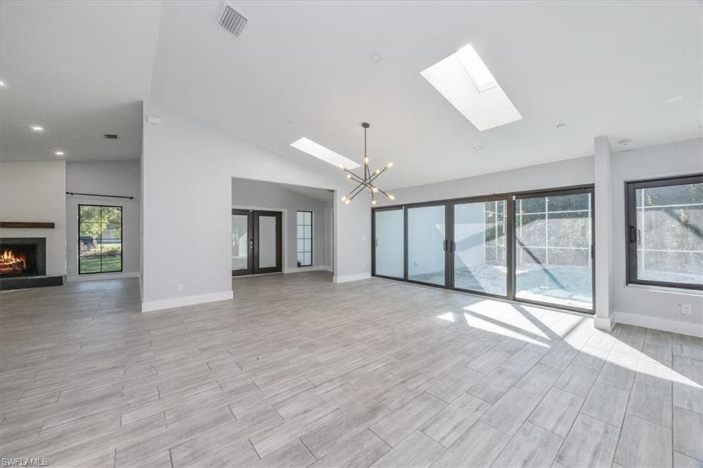 6161 Waxmyrtle WAY, NAPLES FL 34109-4