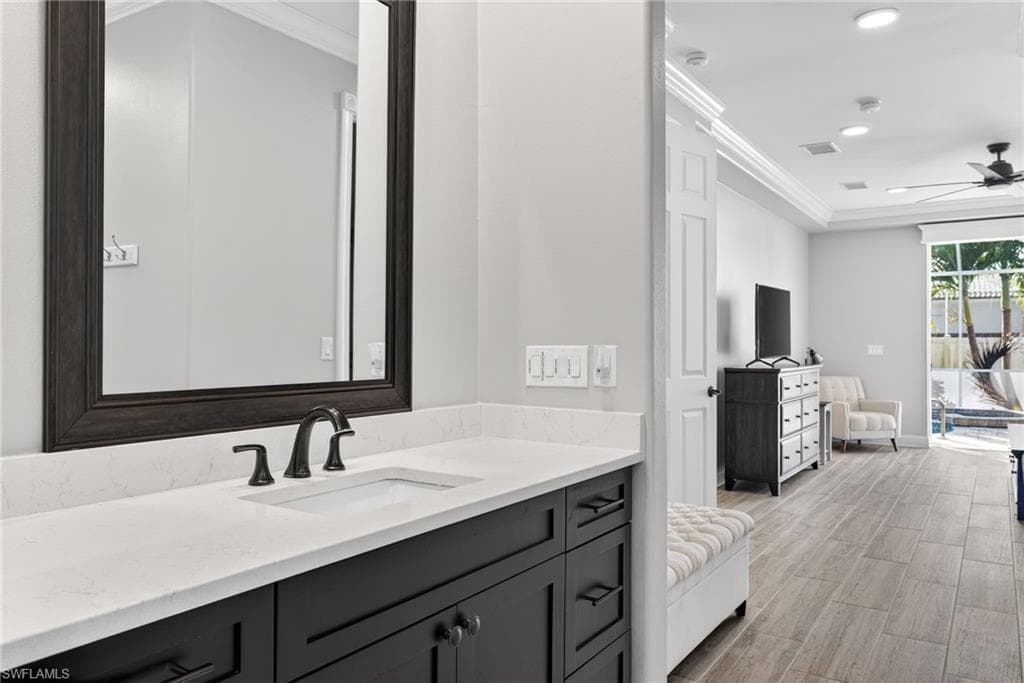 2800 NW 15th ST, CAPE CORAL FL 33993-26